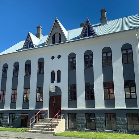 Managisting Guesthouse Isafjordur Exterior photo