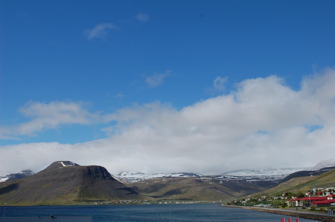 Managisting Guesthouse Isafjordur Exterior photo