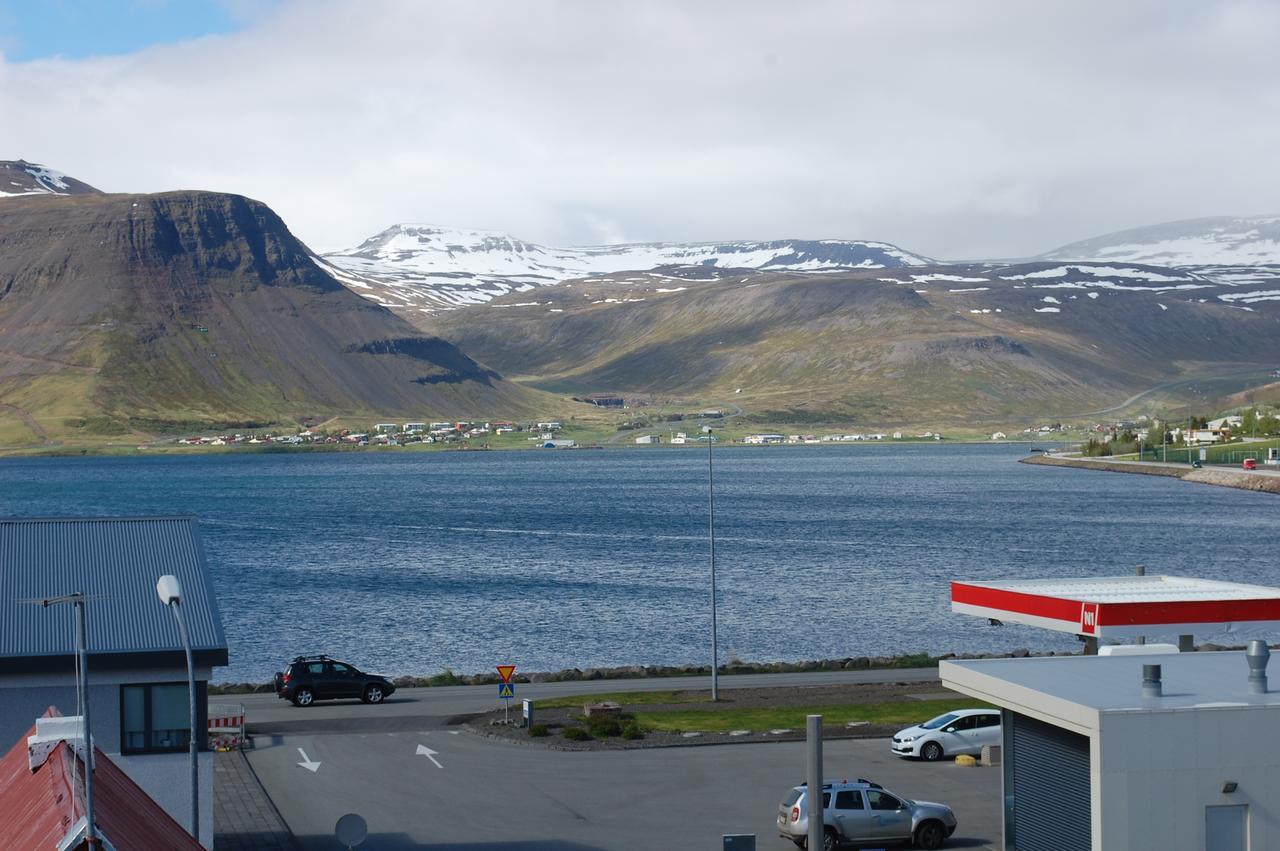 Managisting Guesthouse Isafjordur Exterior photo